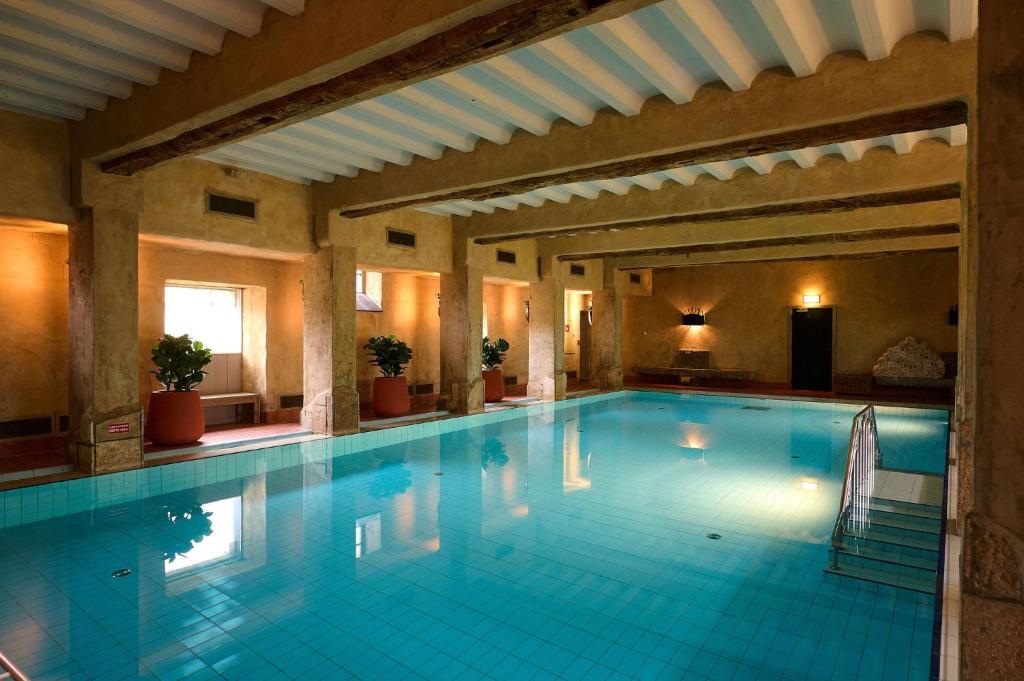 chateau st gerlach hondvriendelijk hotel valkenburg zwembad